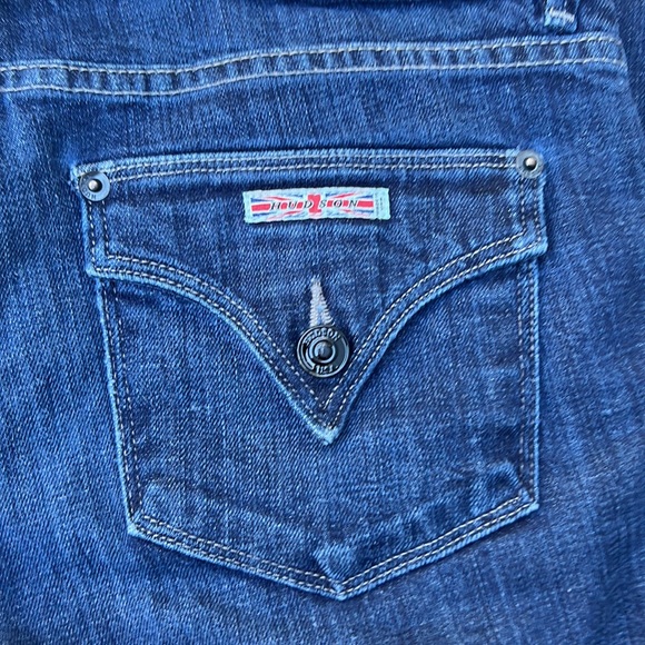 Hudson Beth mid rise baby boot jeans back pockets button closed size 28 long - Picture 6 of 14